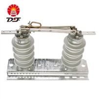 Lasc Dícheangail Aonraíoch poircealláin